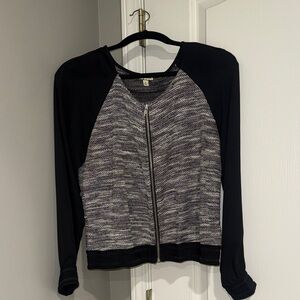 Eyeshadow Black and Gray Women's Top